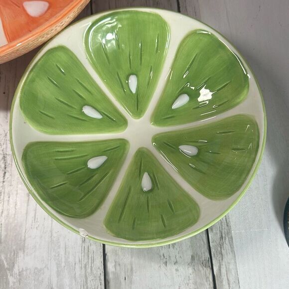 Pier 1 Imports Citrus Earthenware Serving Bowl & 2 Bowls Set Lemon Lime - Picture 4 of 8